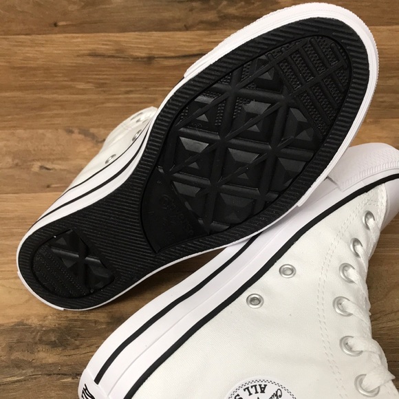 CONVERSE CTAS POCKET HIGH TOP BRAND NEW - Picture 13 of 16